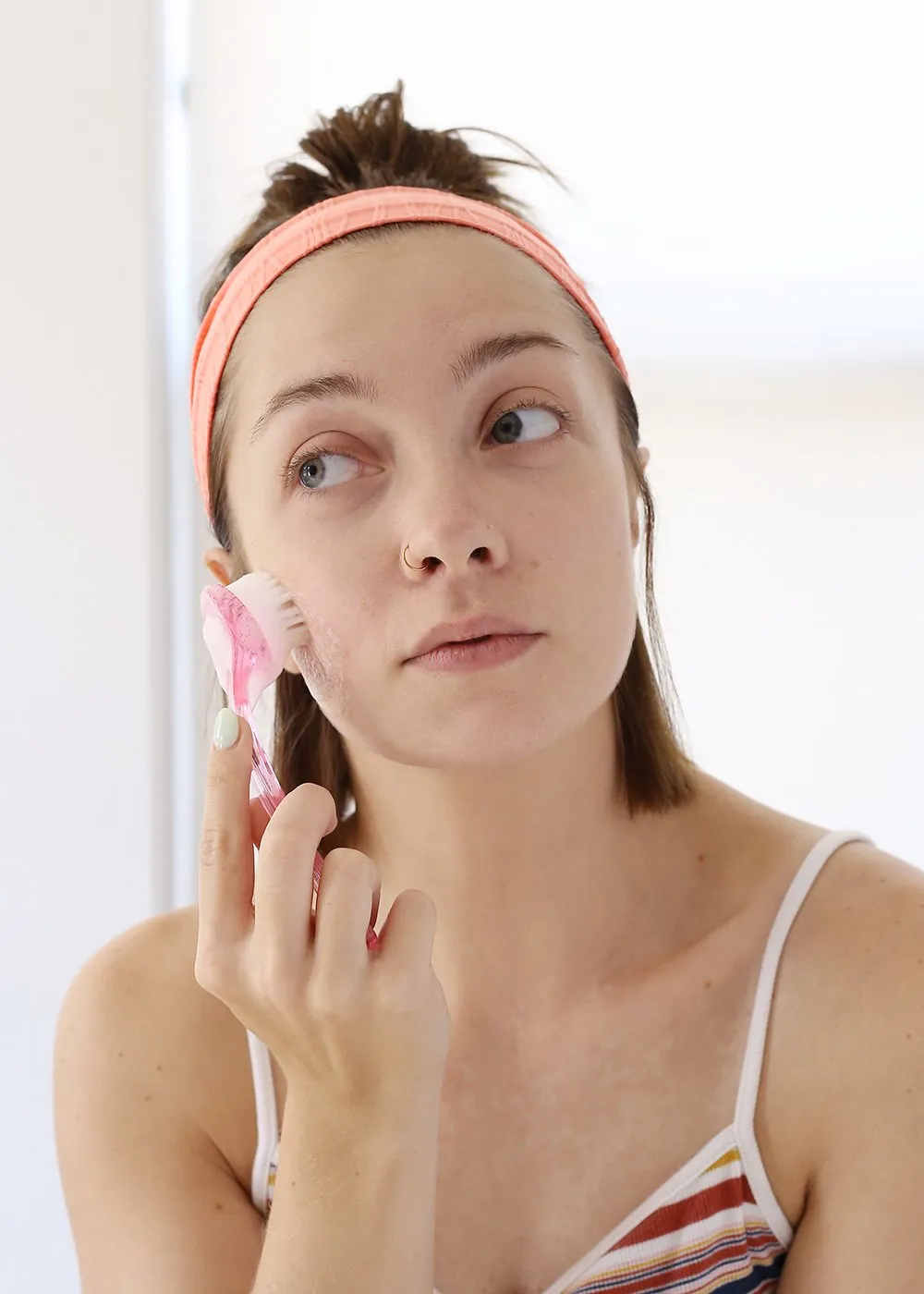 AOA Face Cleansing Brush