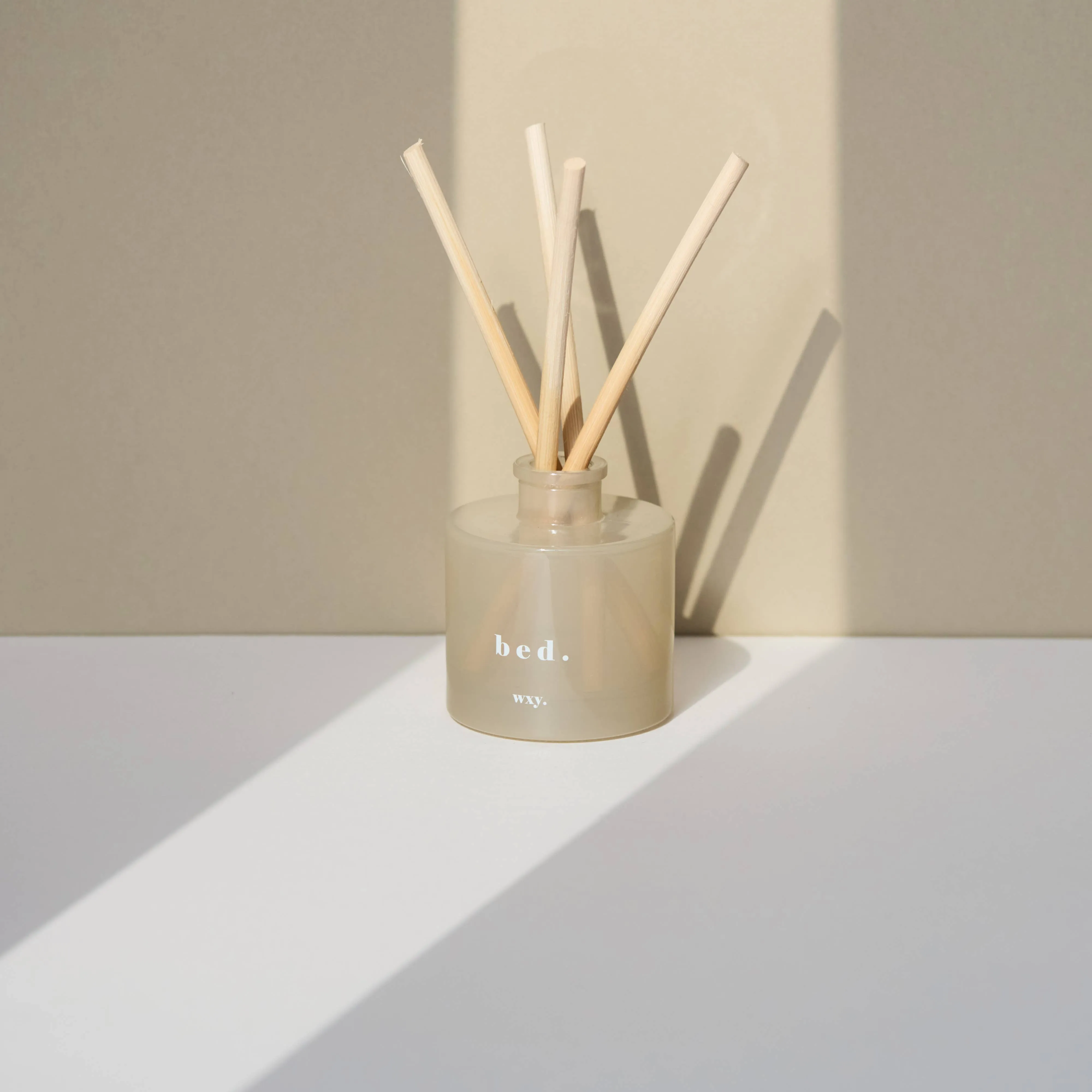 Bed Diffuser - Warm Musk   Black Vanilla