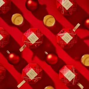 Christmas Bauble Candle - 30g Tahaa