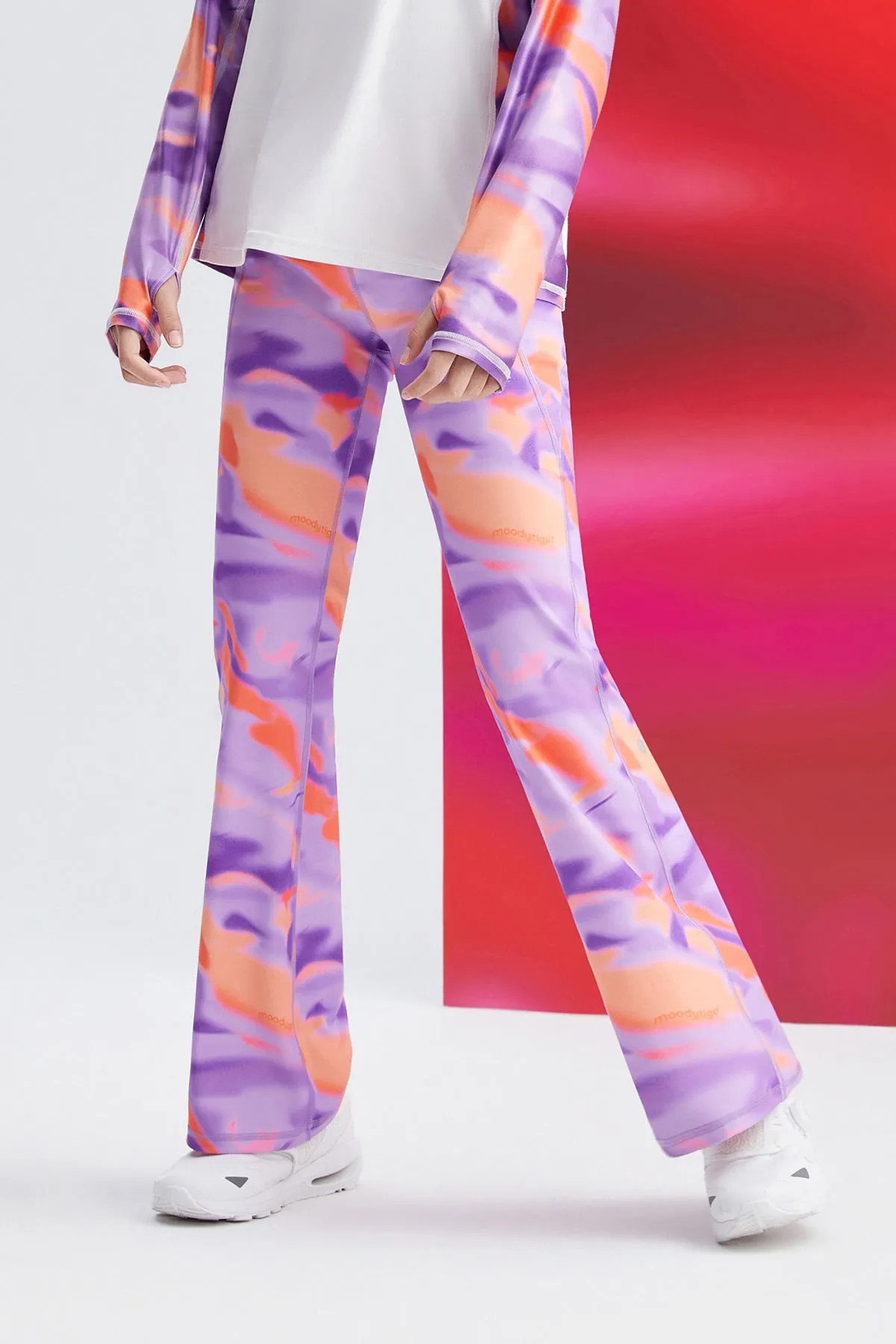 Dancer Bootcut Legging