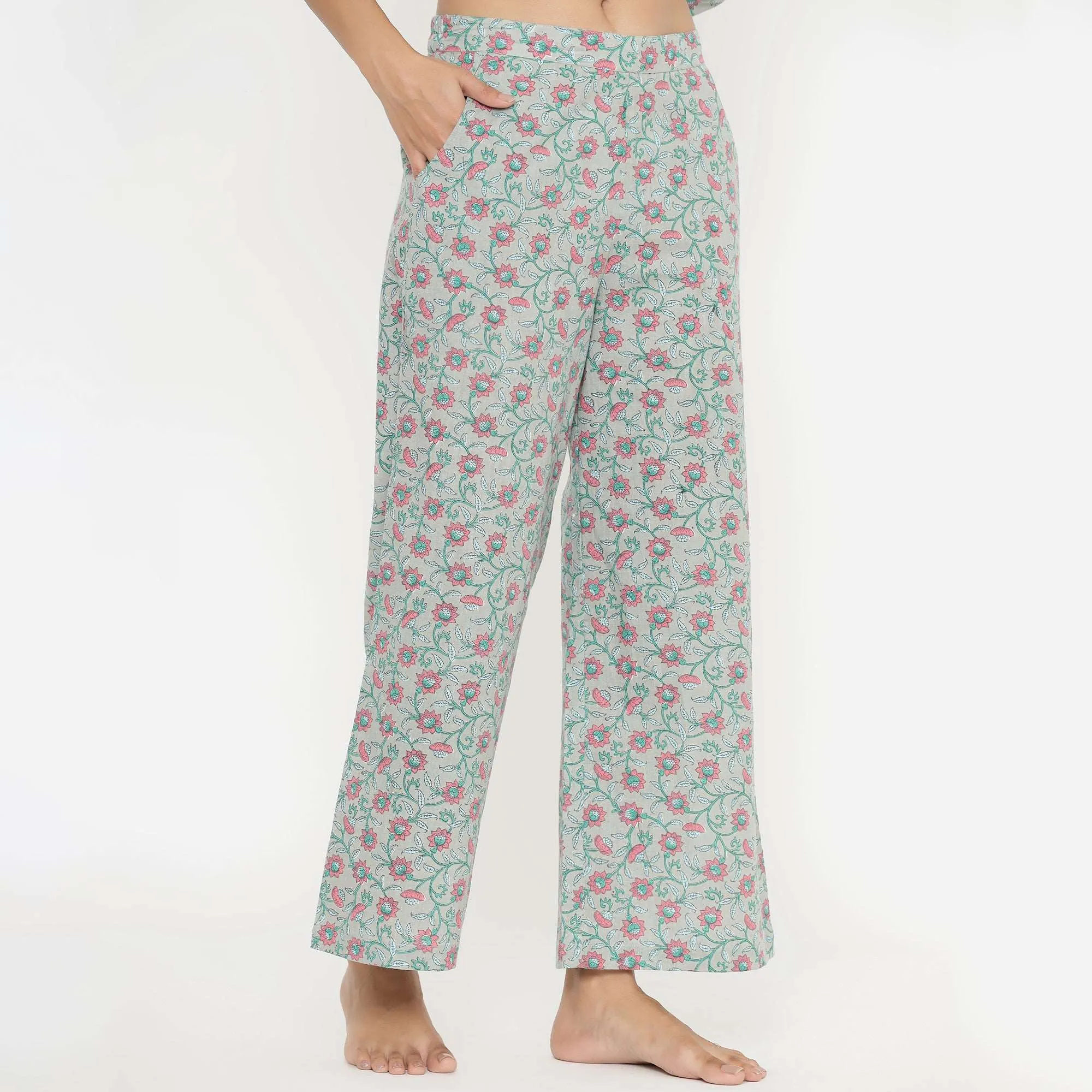 Delicate Jaal On Grey Loungewear