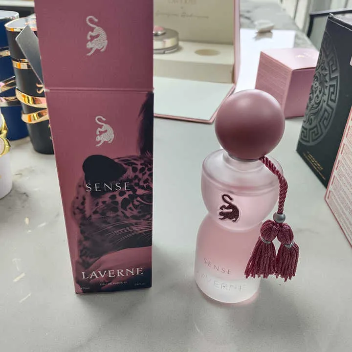 High Quality 75ML Eau De Parfum Luxury Arabic Lasting Fragrance Women's Perfume for Women Wholesale عطر نسائي عربي فاخر عالي الجودة 75 مل أو دو برفيوم، عطر نسائي يدوم طويلاً، للبيع بالجملة
